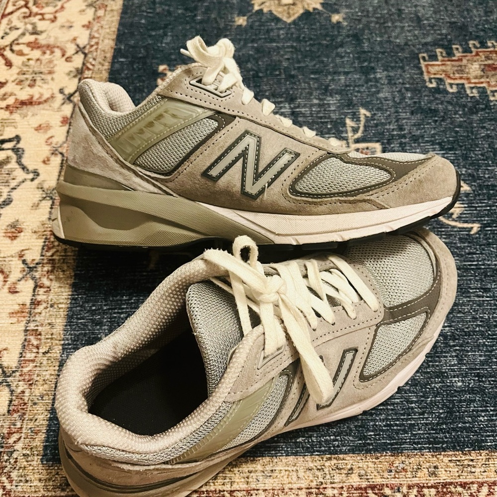 New Balance Women’s Beige and Gray Sneakers